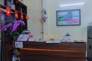 Reception - Il Divo Hostel (Hanoi)