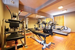 Yoga - Gold Crest Hotel (Quatre Bornes)