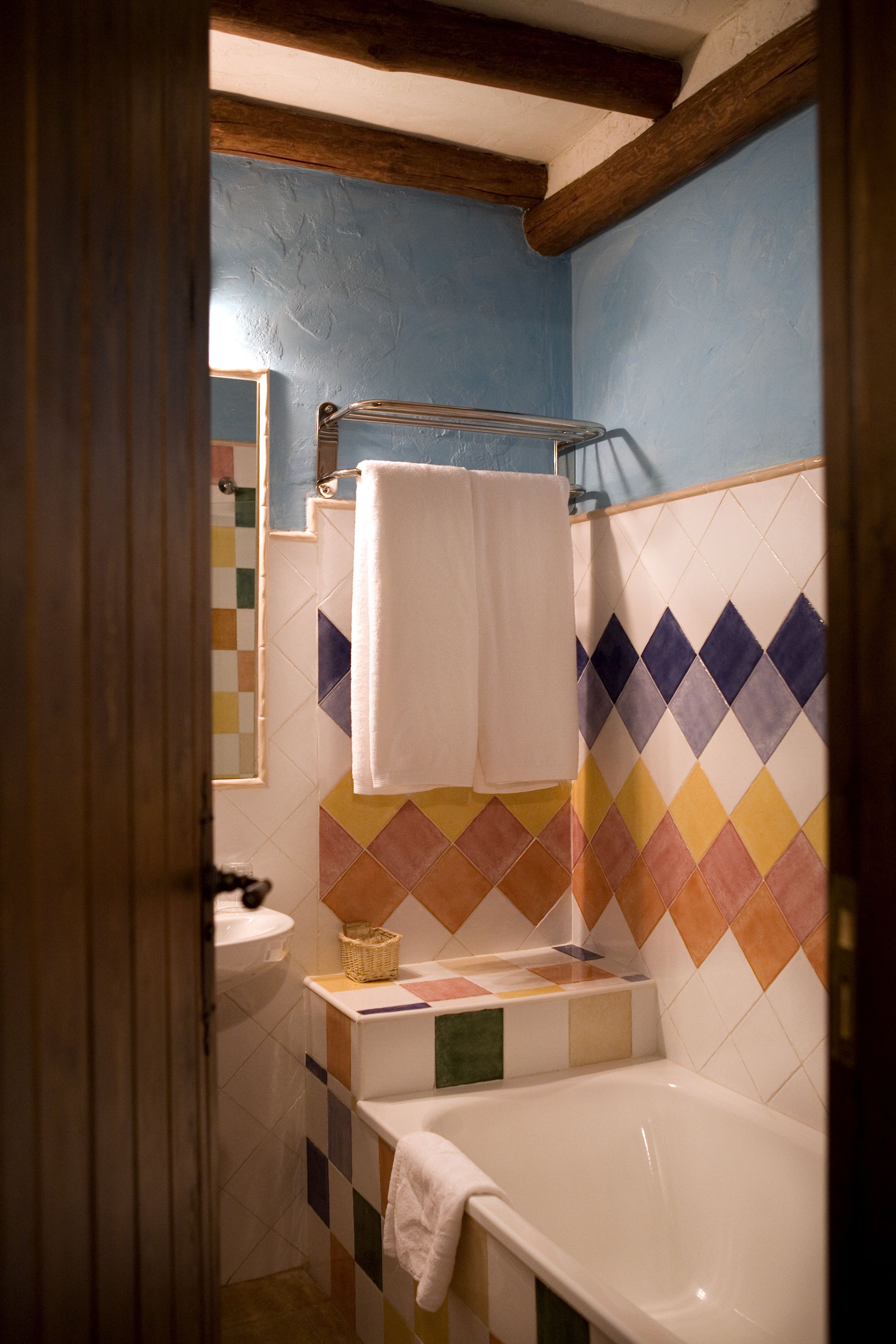 classic double room, mountain view | bathroom | hair dryer, bidet, towels