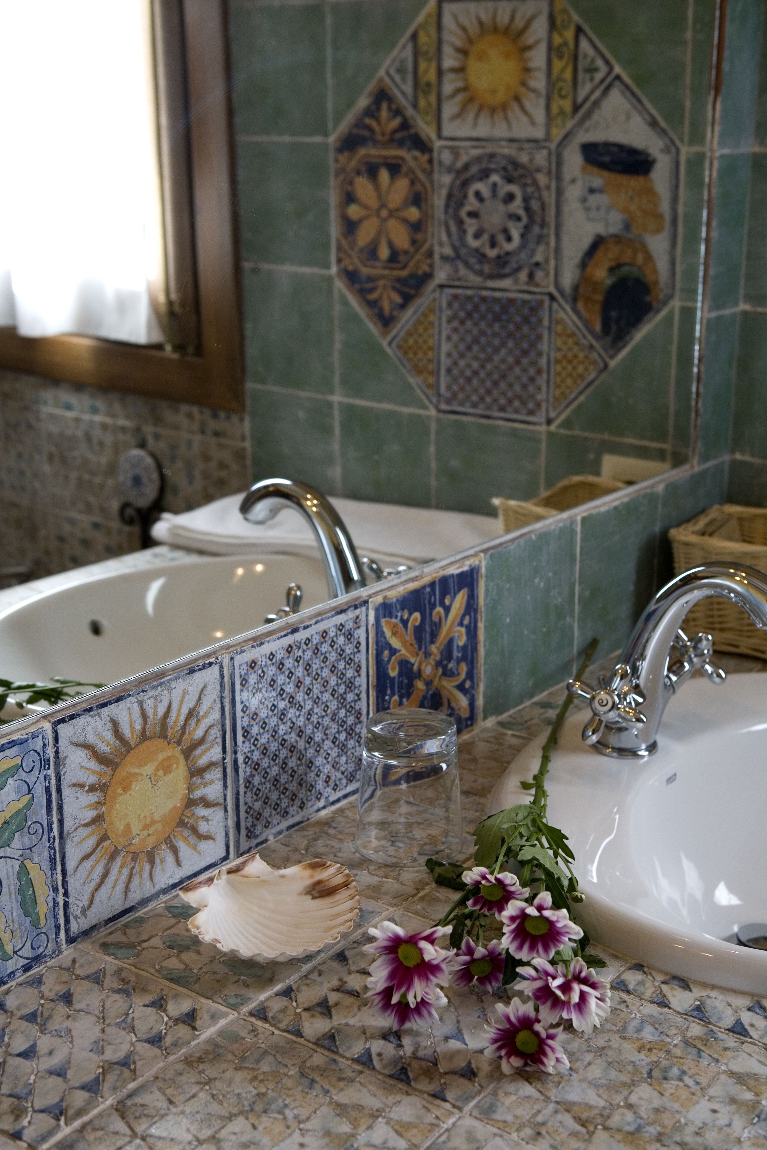 hair dryer, bidet, towels