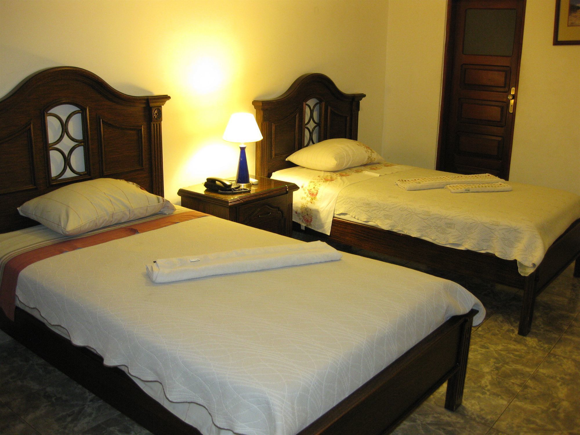 Minibar, in-room safe, individually decorated, individually furnished