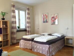 Triple Room, Shared Bathroom
