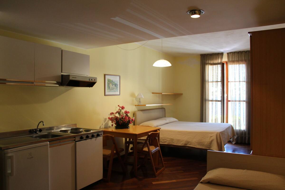 Triple Room, Lake View | WiFi (free)