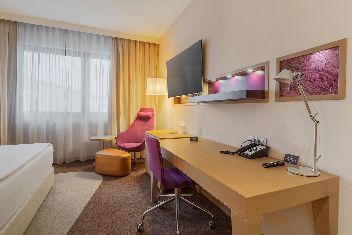 Room, 1 King Bed