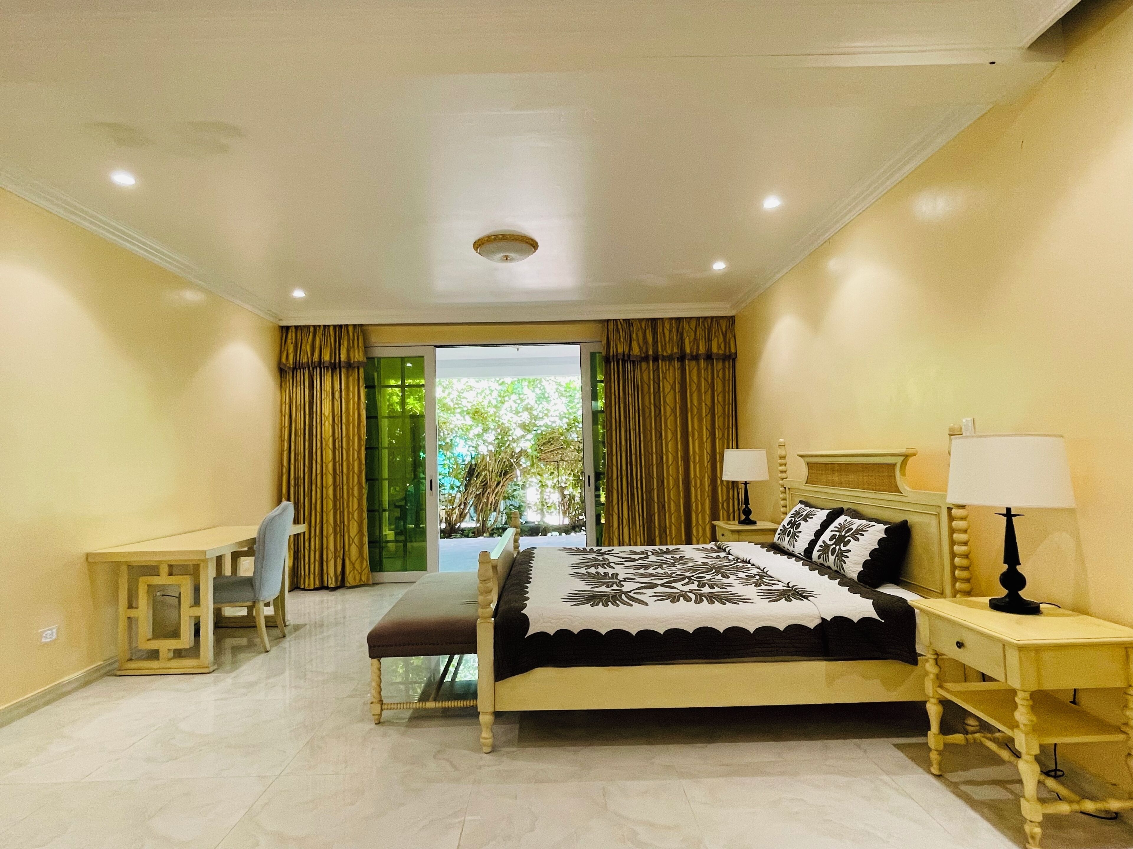 Deluxe Villa, 1 Bedroom, Garden View | Living area