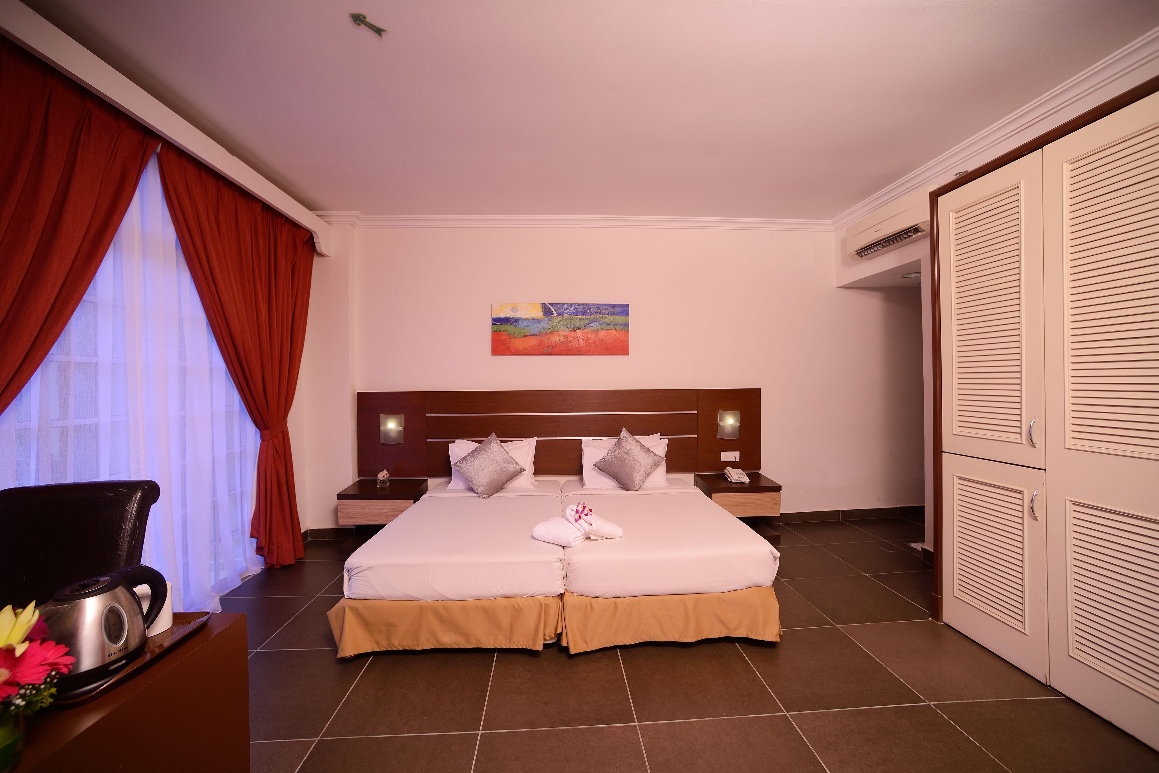 In-room safe, individually furnished, desk, bed sheets