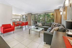 Televisión LCD 48 pulgadas con canales de televisión digitales