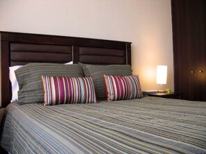 Desk, blackout drapes, iron/ironing board, free WiFi