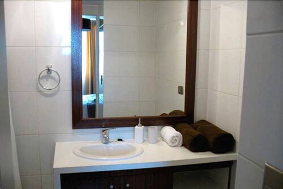 Standard Apartment, 2 Bedrooms, City View | Bathroom sink