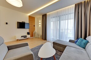 Superior Apartment, 2 Bedrooms, Balcony, River View (4 adults, 4 Stara Stocznia Street)