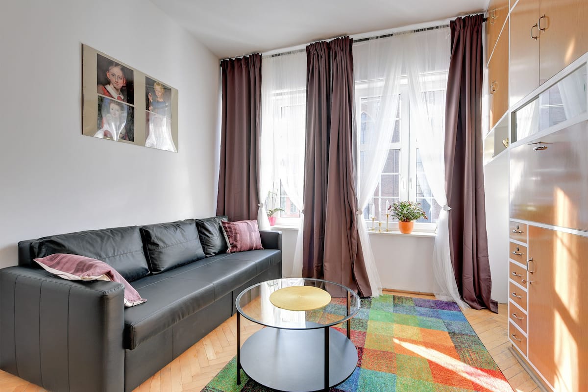 Departamento, 1 habitación (ul. Grobla I (4 Adults) 8/6) | Sala de estar | Televisión de pantalla plana de 32 pulgadas con canales por cable