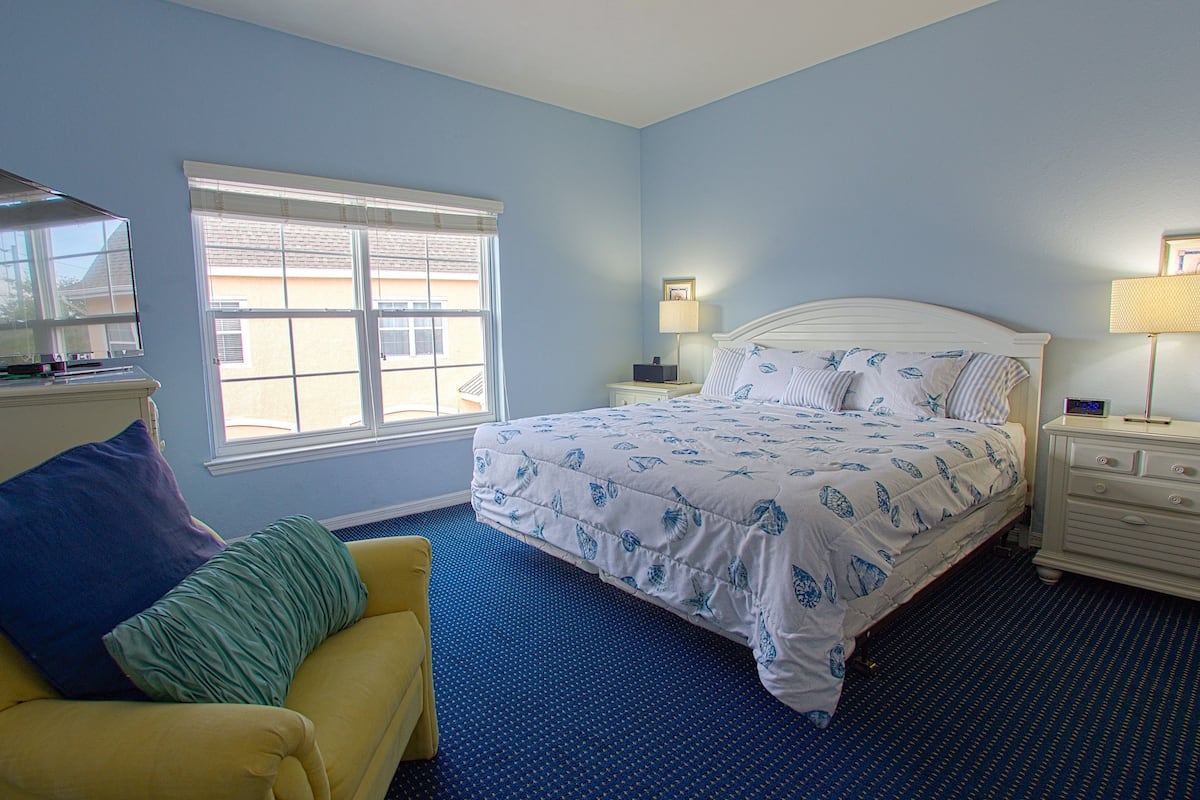 Individually decorated, individually furnished, free WiFi, bed sheets