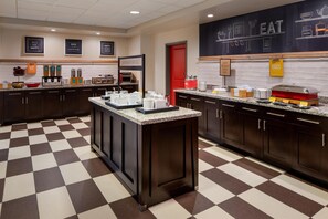 Free daily buffet breakfast