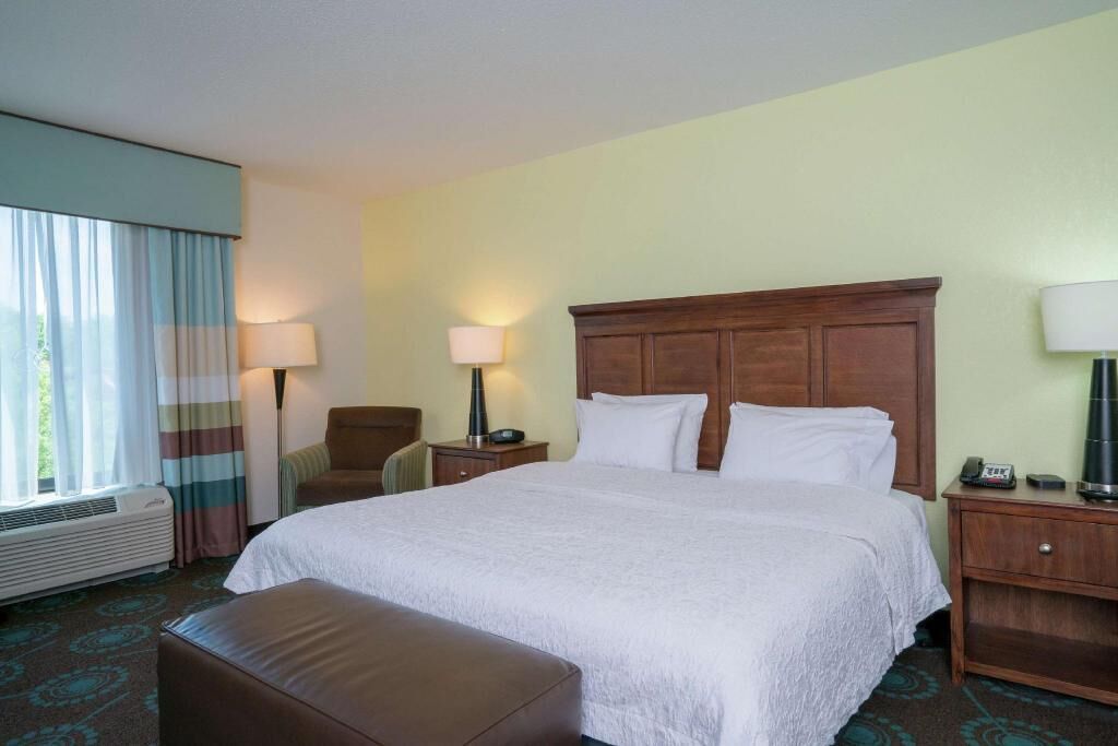 In-room safe, iron/ironing board, free WiFi, bed sheets