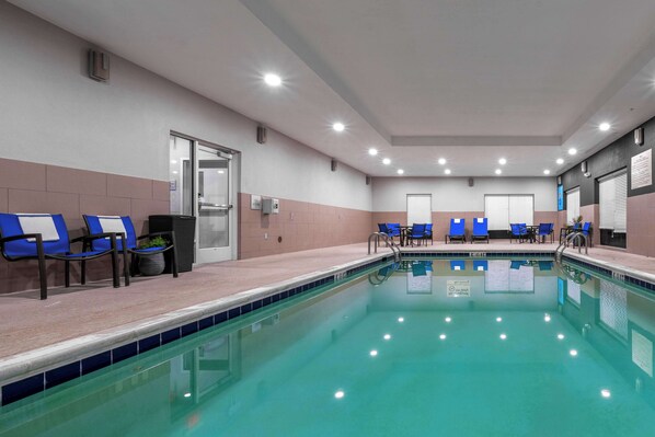 Indoor pool - Hampton Inn Dahlgren (King George)