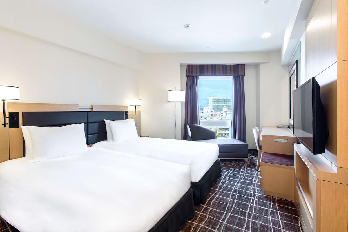 Twin 2 Beds Corner