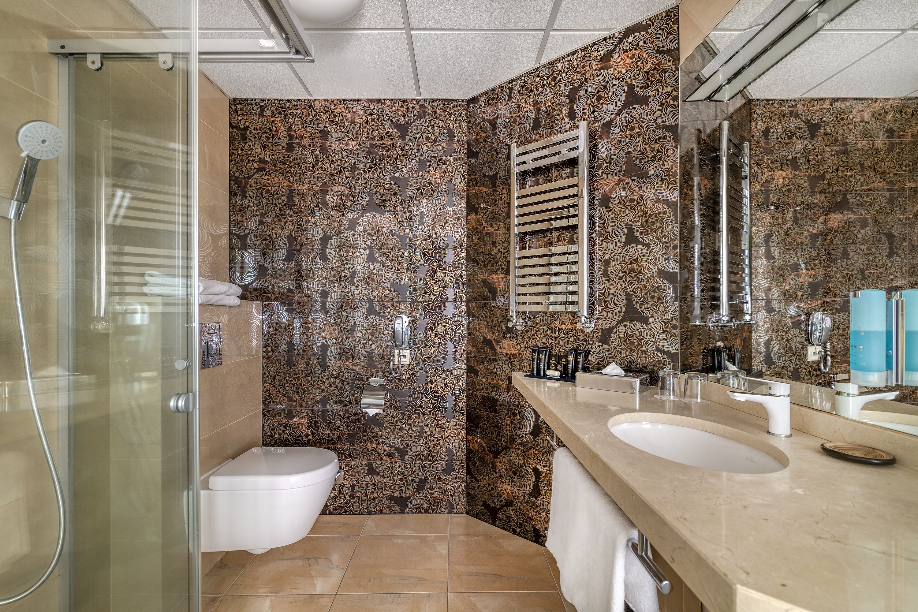 apartment | bathroom | shower, free toiletries, hair dryer, bathrobes