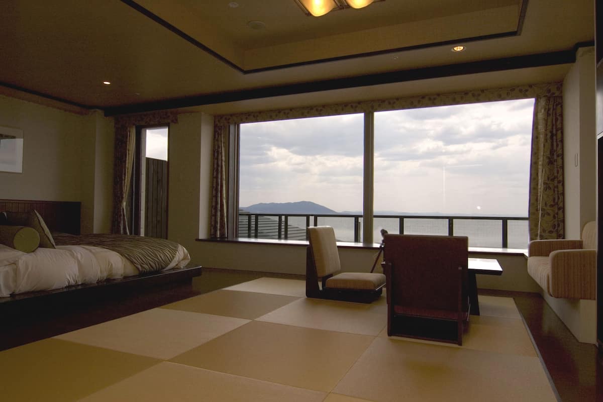 lake view