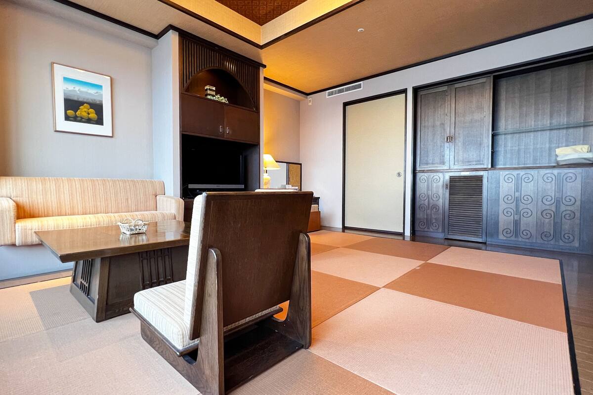 japanese & western style room,non smoking (lake view) | 1 bedroom, premium bedding, in-room safe, free wifi