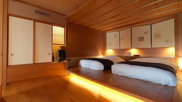 Suite Premier, vista al lago (AMA no ZA, private hot spring) | Ropa de cama de alta calidad y artículos del minibar gratis