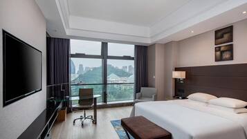 1 habitación, ropa de cama de alta calidad, cubrecamas y minibar