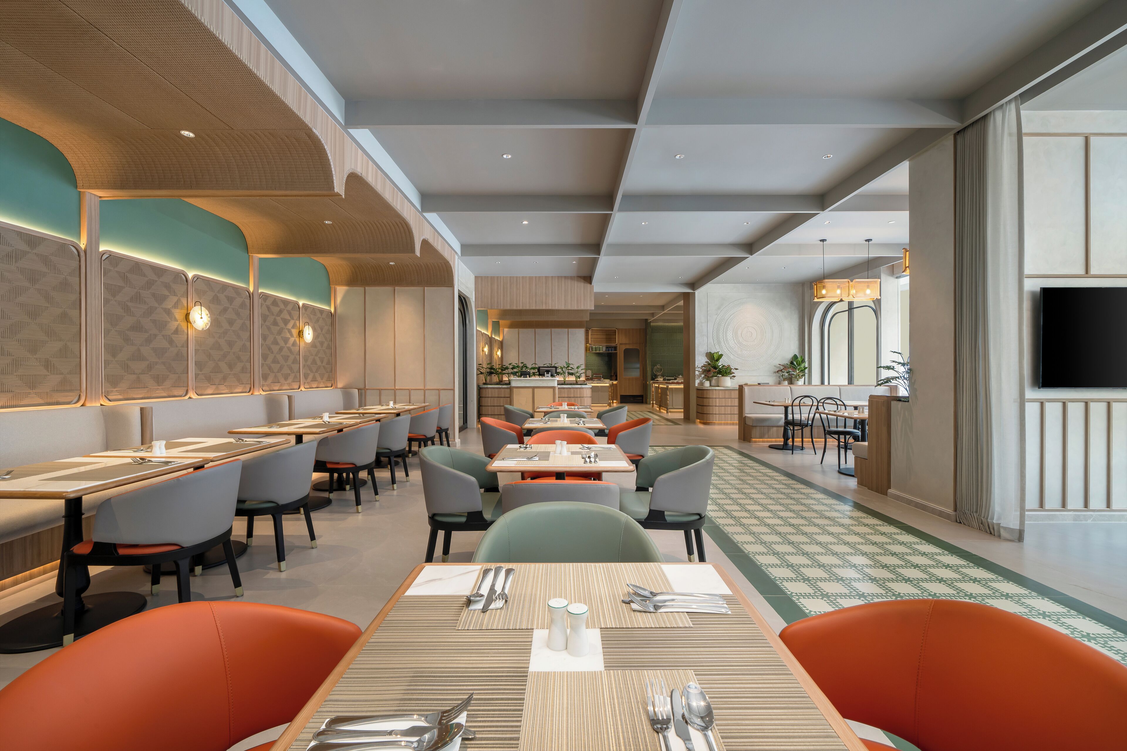 breakfast, lunch and dinner served