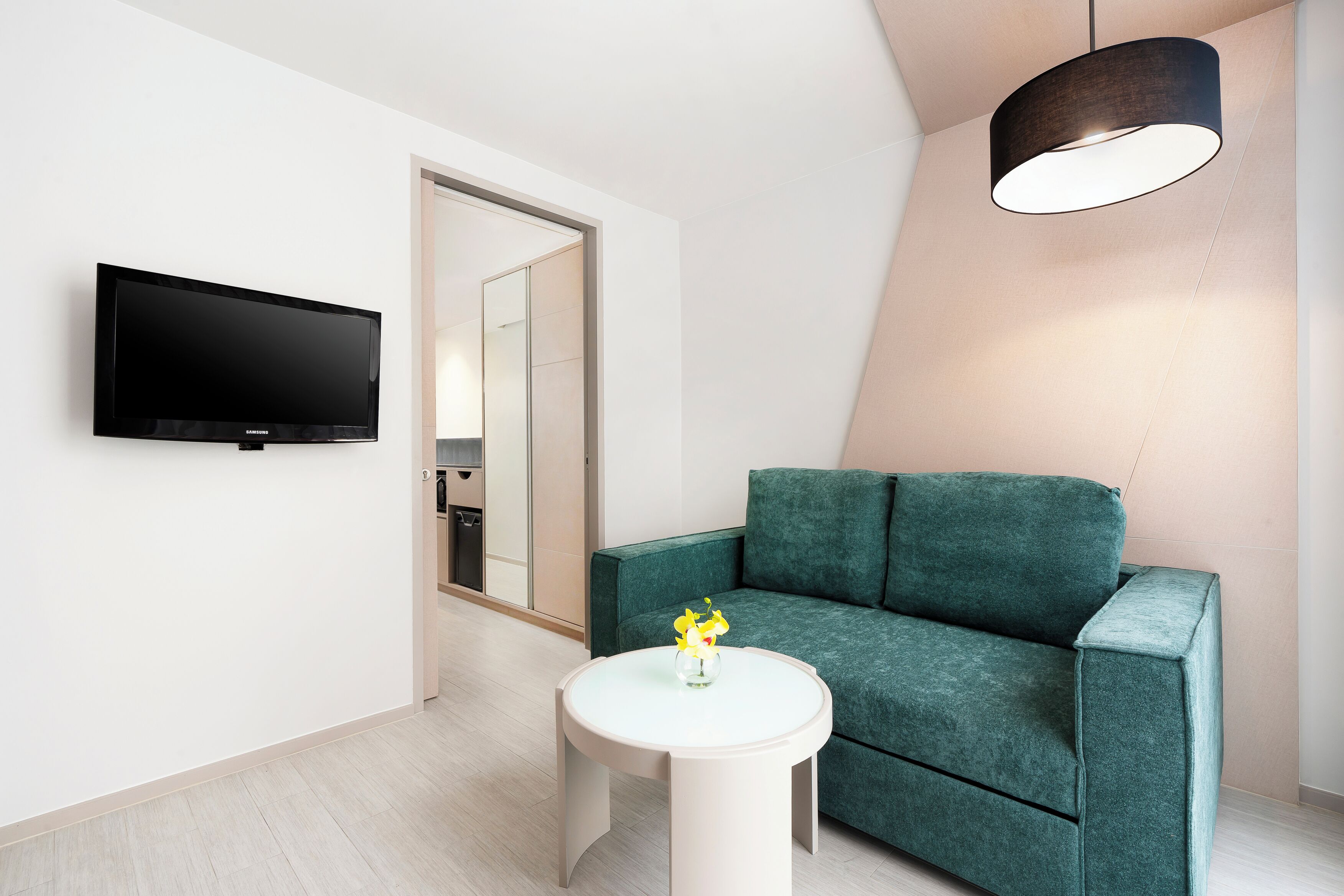 Photo - Hyatt Place Bangkok Sukhumvit 1