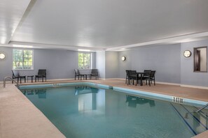 Indoor pool - Candlewood Suites Mooresville/Lake Norman,NC by IHG (Mooresville)