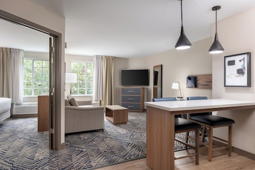 Candlewood Suites Mooresville/Lake Norman,NC by IHG