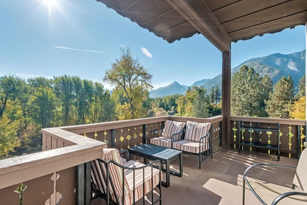 Wunderbar Condo Floors 3,4 & 5 - 2BR/2BA - Downtown - Meals Not Included | Terrace/patio