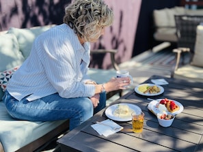 Frokostbuffé hver dag (mot et tillegg)