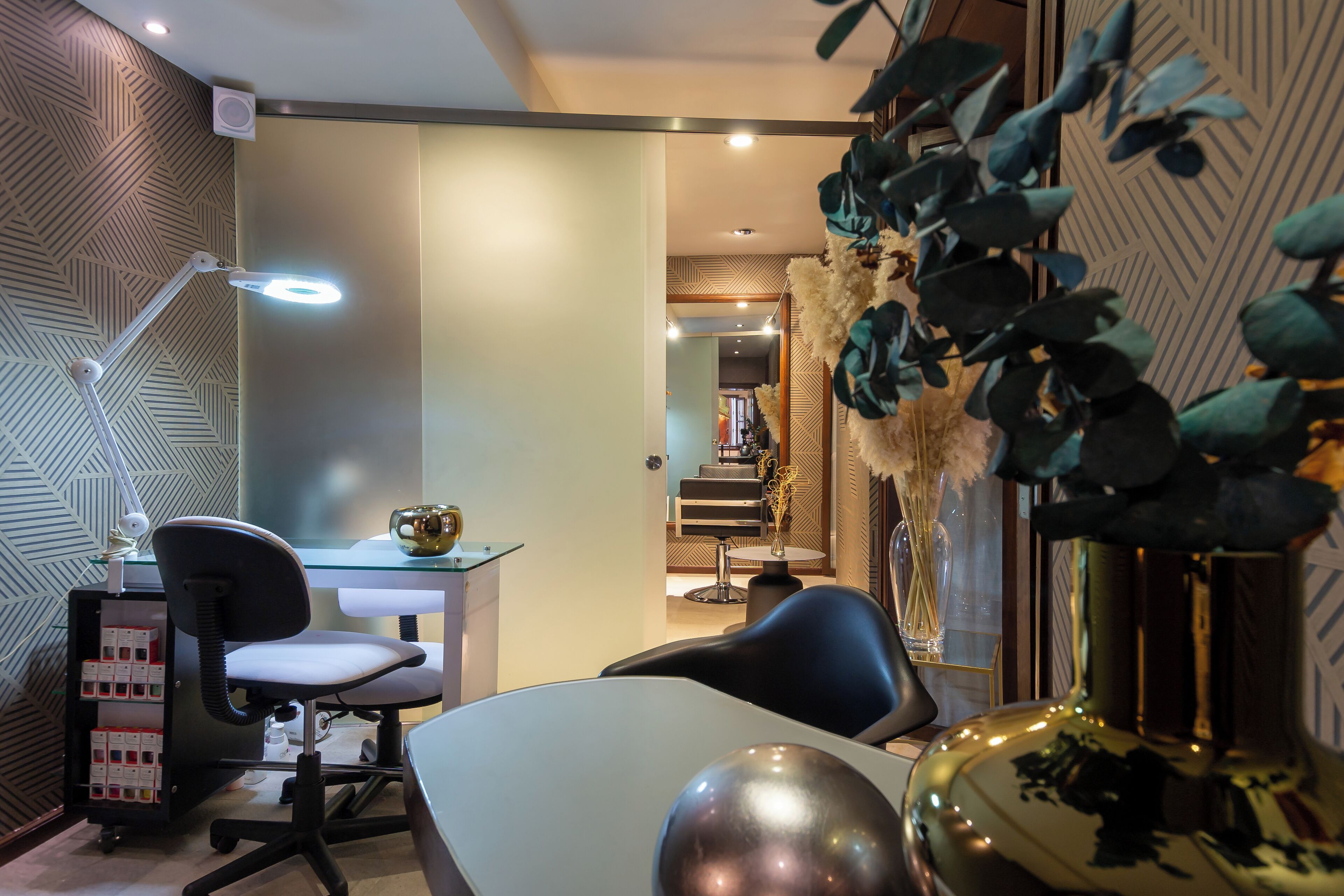 Couples treatment room(s), sauna, body treatments, deep-tissue massages