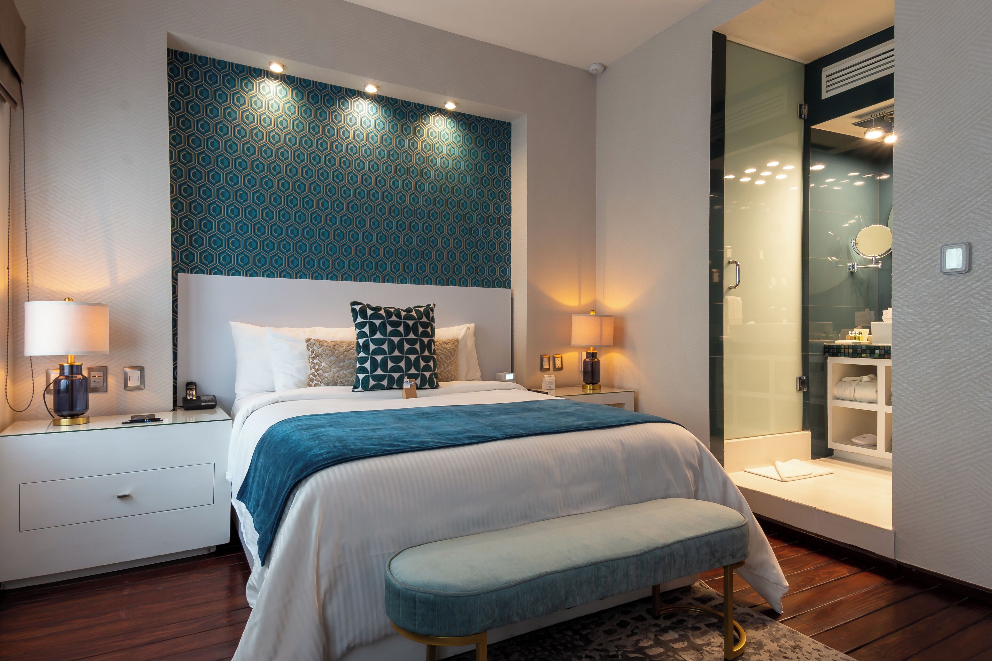 Deluxe Room Renata | Egyptian cotton sheets, premium bedding, down duvets, memory-foam beds