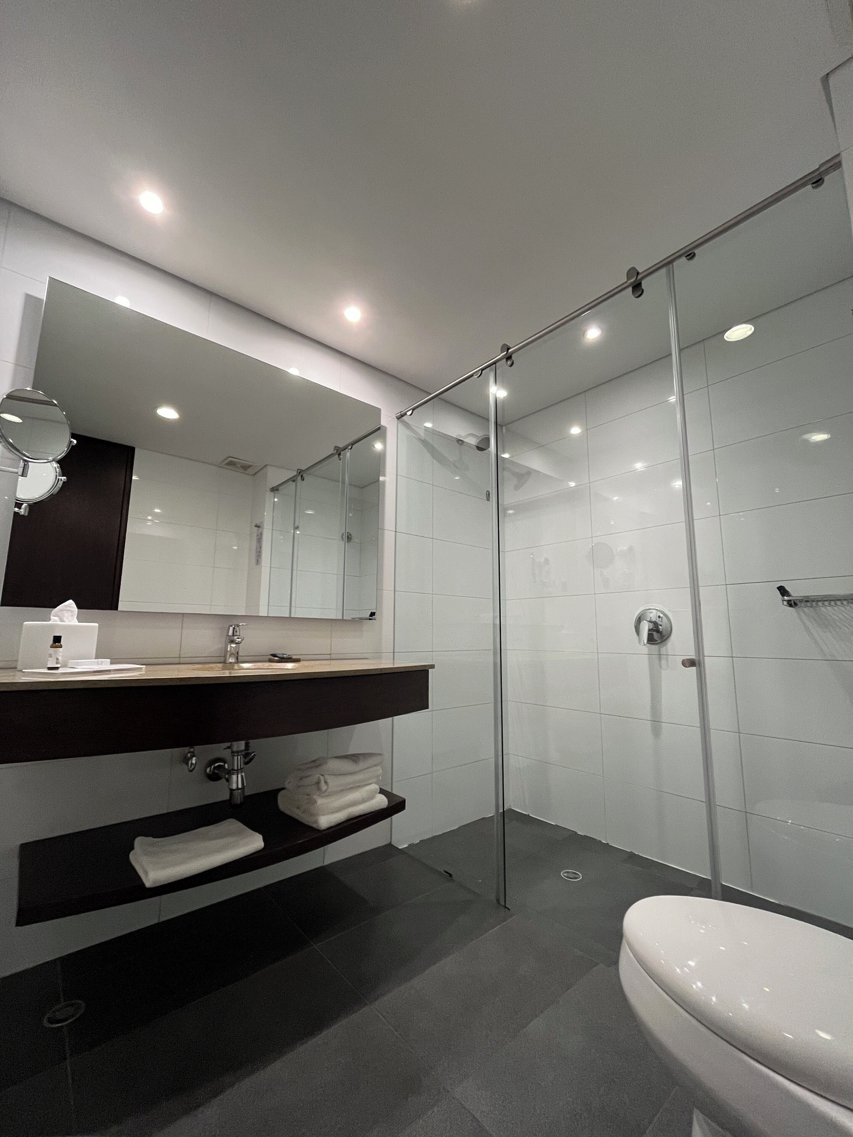 superior room | bathroom | rainfall showerhead, free toiletries, hair dryer, towels