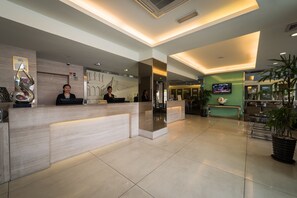 Reception - Hotel Sentral Georgetown (George Town)