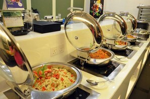 Breakfast, lunch and dinner served