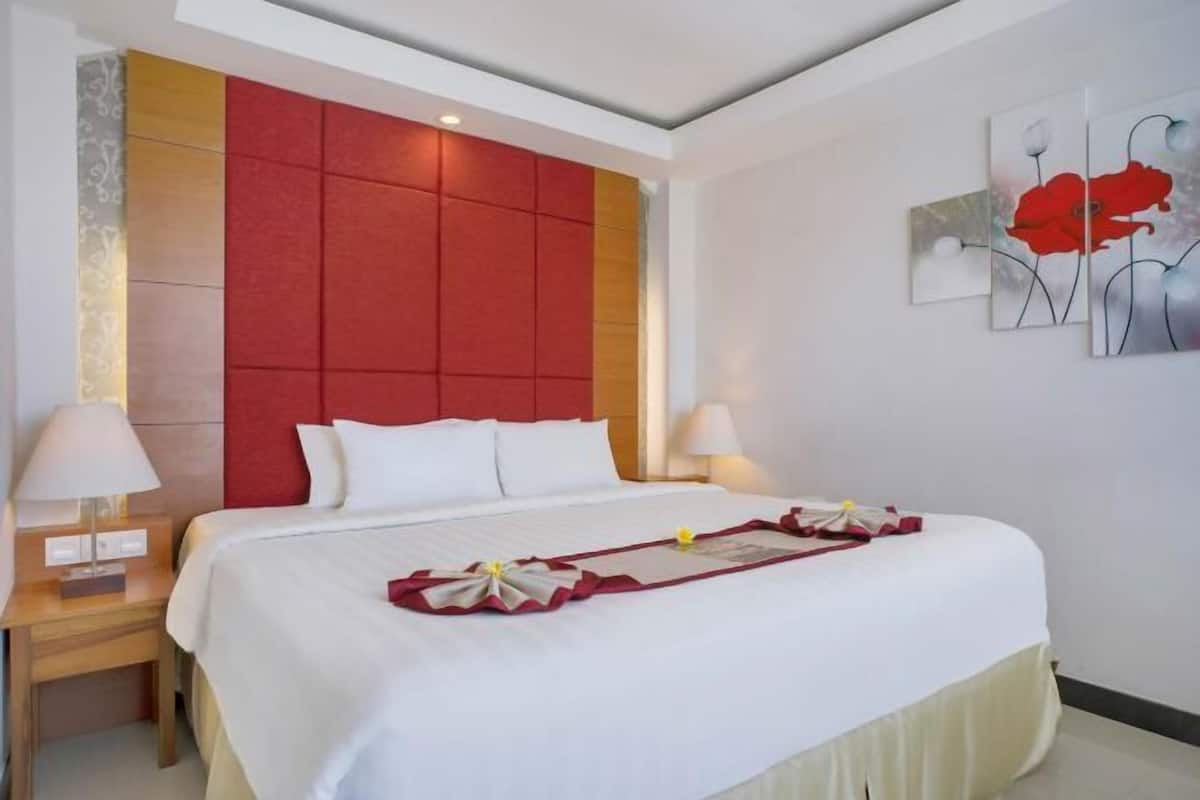 1 bedroom, in-room safe, desk, blackout drapes
