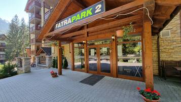 Majoituspaikan julkisivu