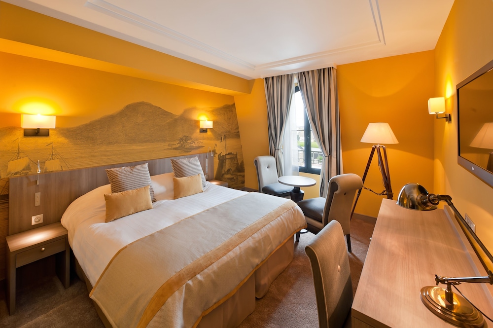 Hotel Le Nouveau Monde by null