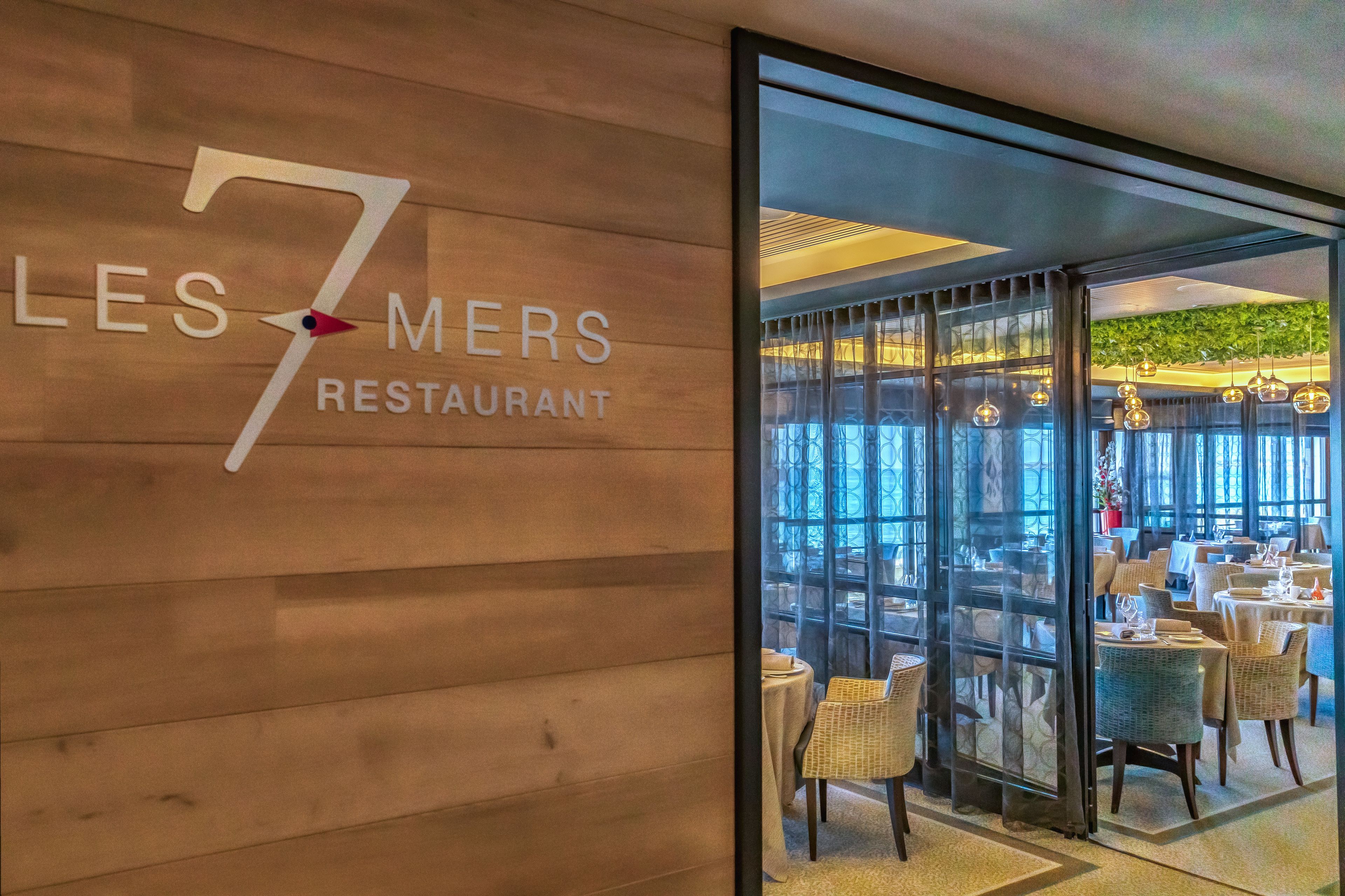 breakfast, lunch, dinner served; beach views