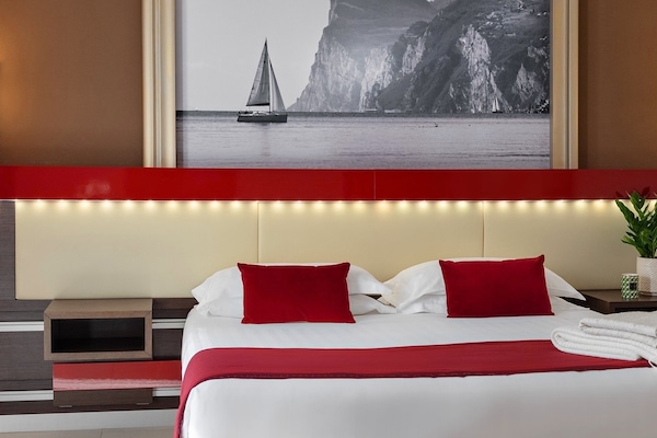 1 habitación, ropa de cama de alta calidad y minibar