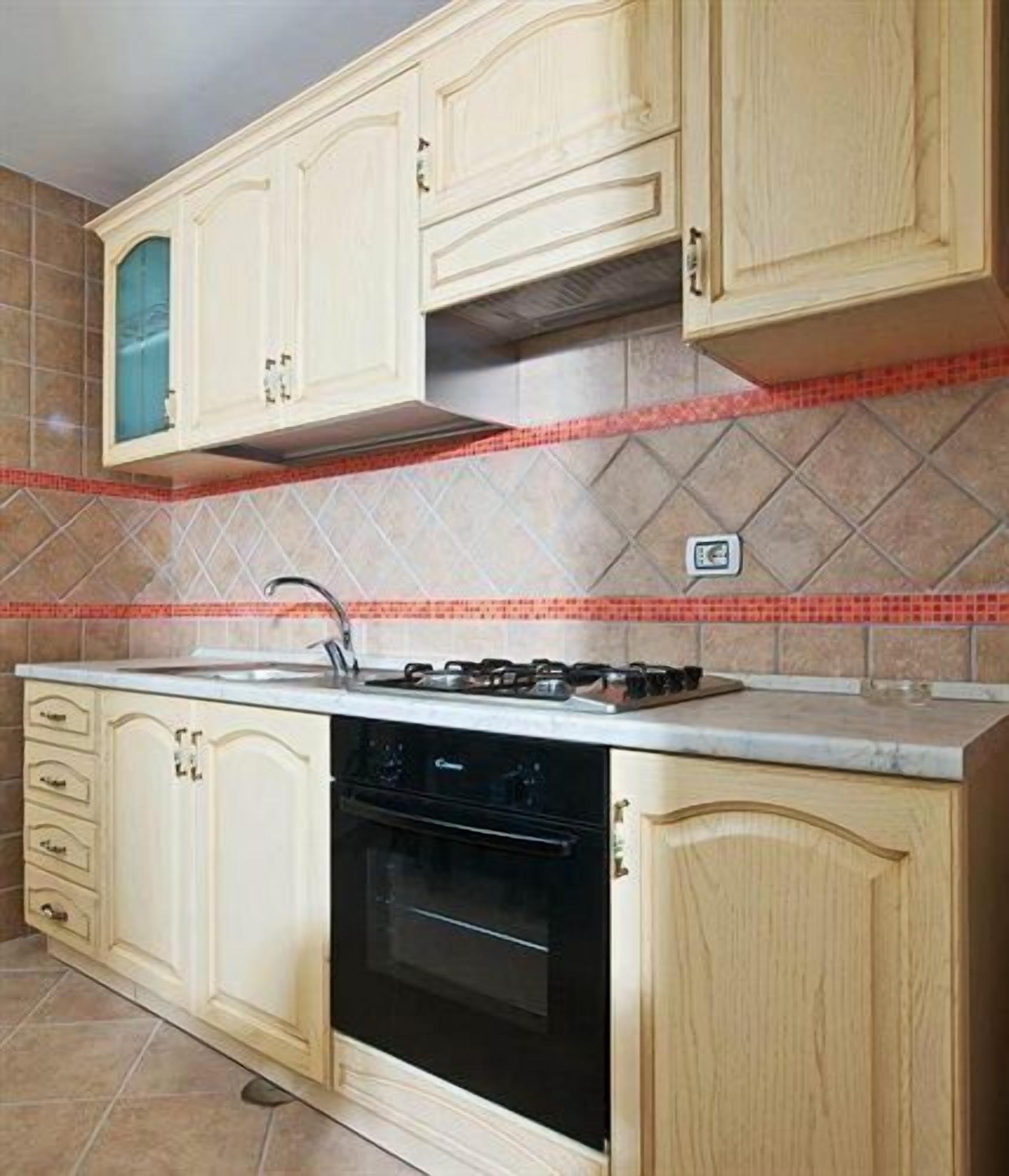 family apartment, 1 bedroom, partial sea view | private kitchen | electric kettle