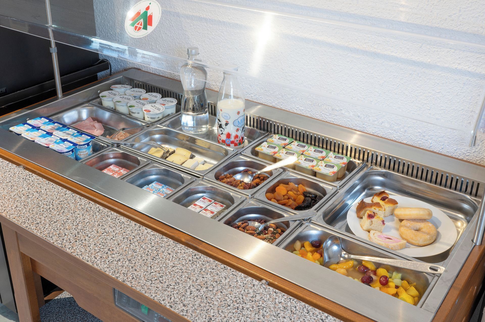 daily buffet breakfast (eur 14 per person)