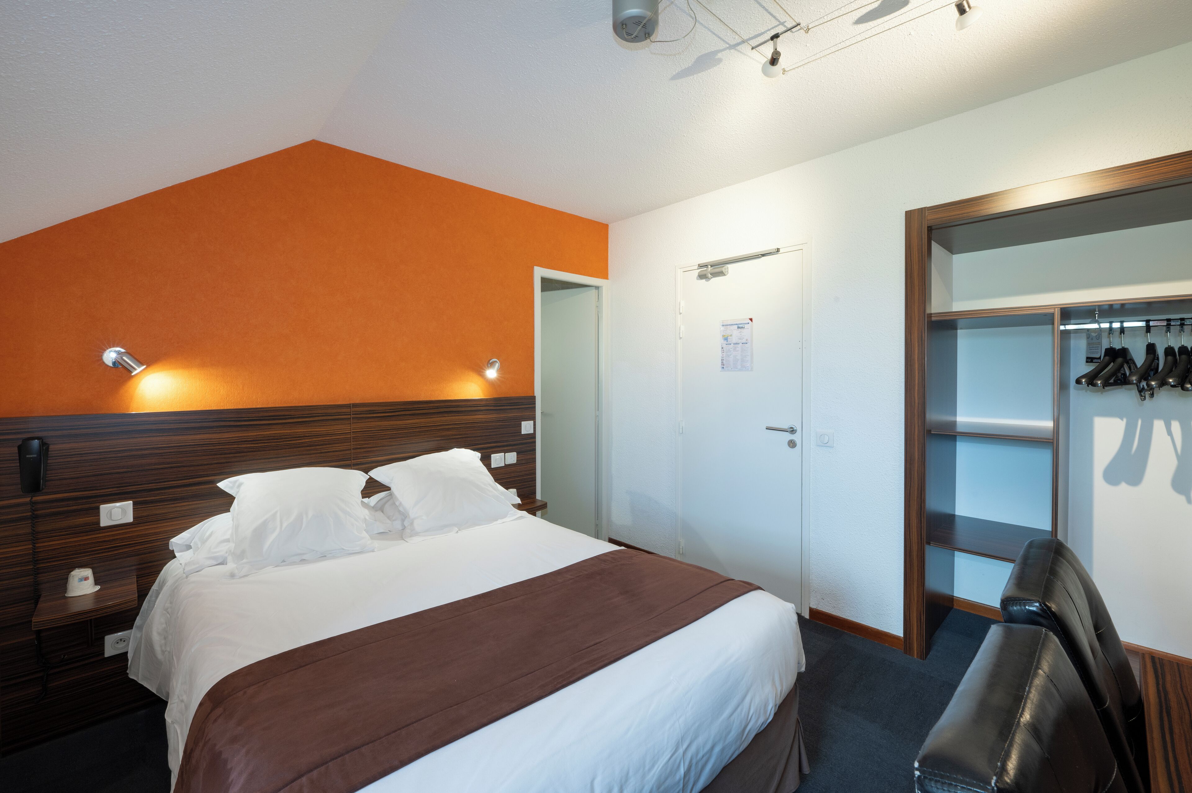 comfort triple room | premium bedding, individually decorated, desk, laptop workspace