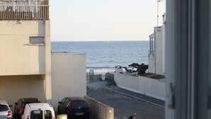 Superior Double Room, Ocean View | Iron/ironing board (on request), cribs (free), rollaway beds (surcharge) - L’Hôtel restaurant LE GEDEON (Mauguio)