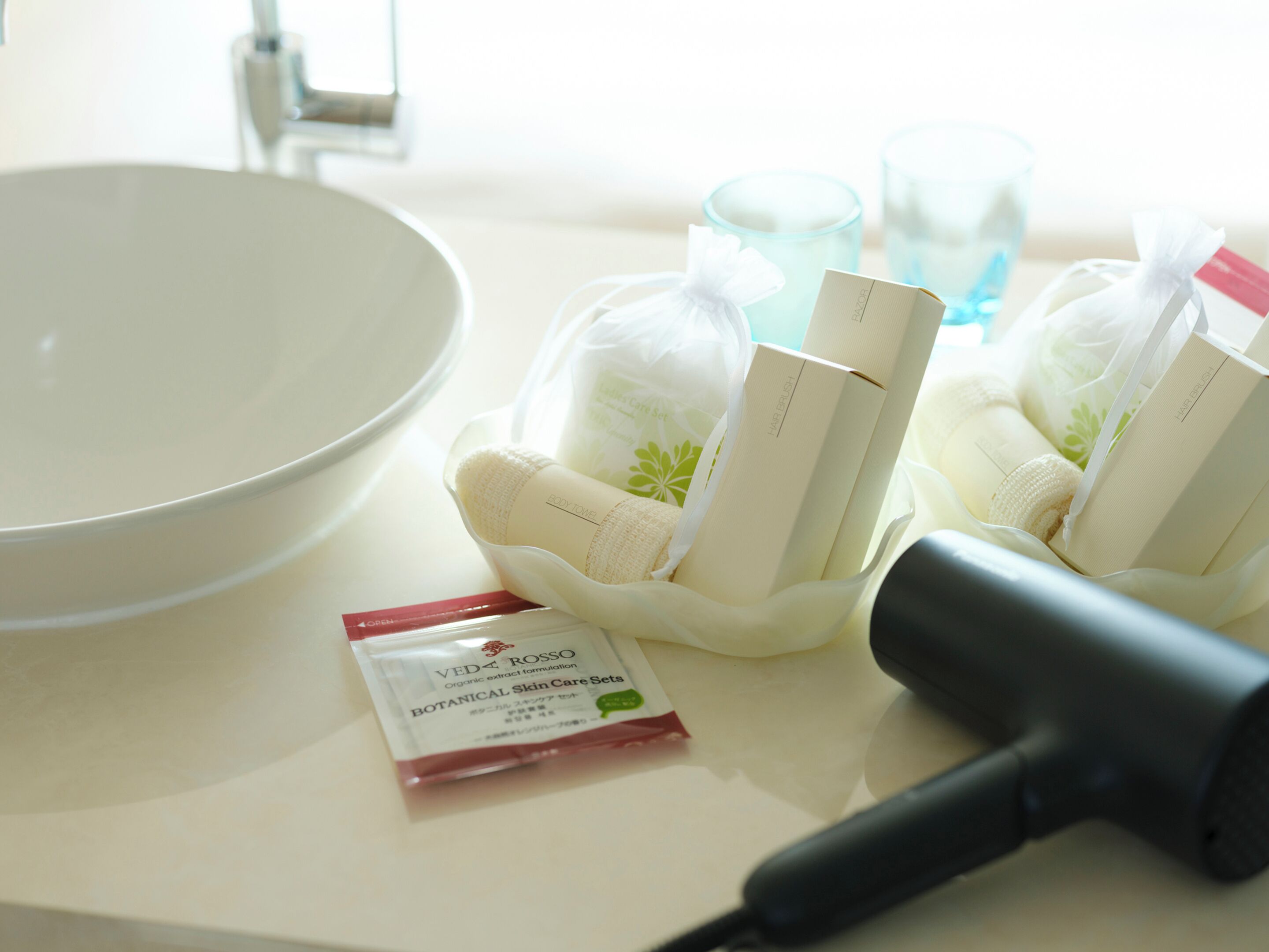 luxury twin room, non smoking, harbour view | room amenity