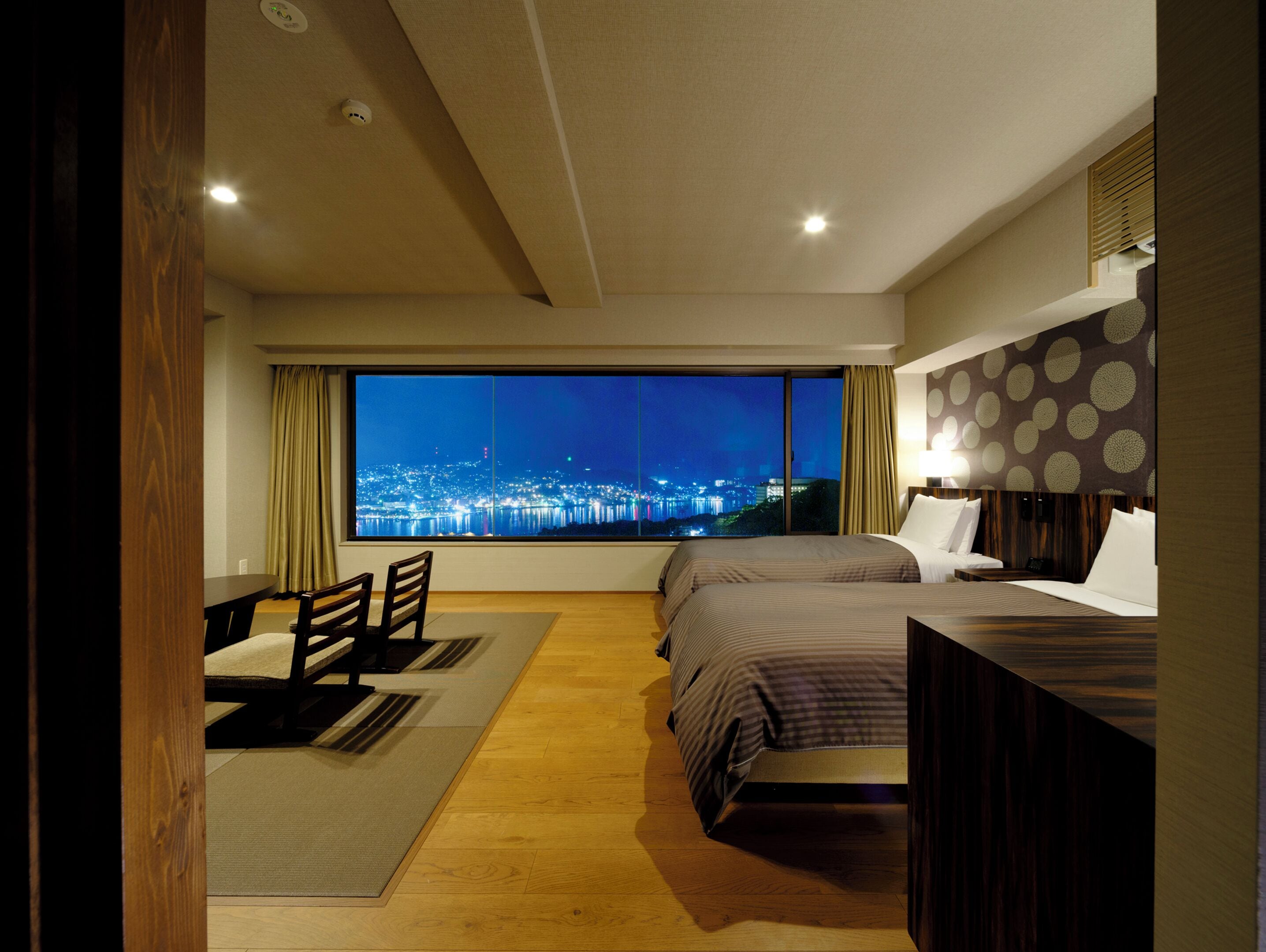 Foto - Inasayama Kanko Hotel