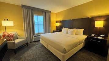 Premium bedding, in-room safe, desk, laptop workspace