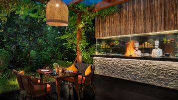 3 restaurants servant le petit déjeuner