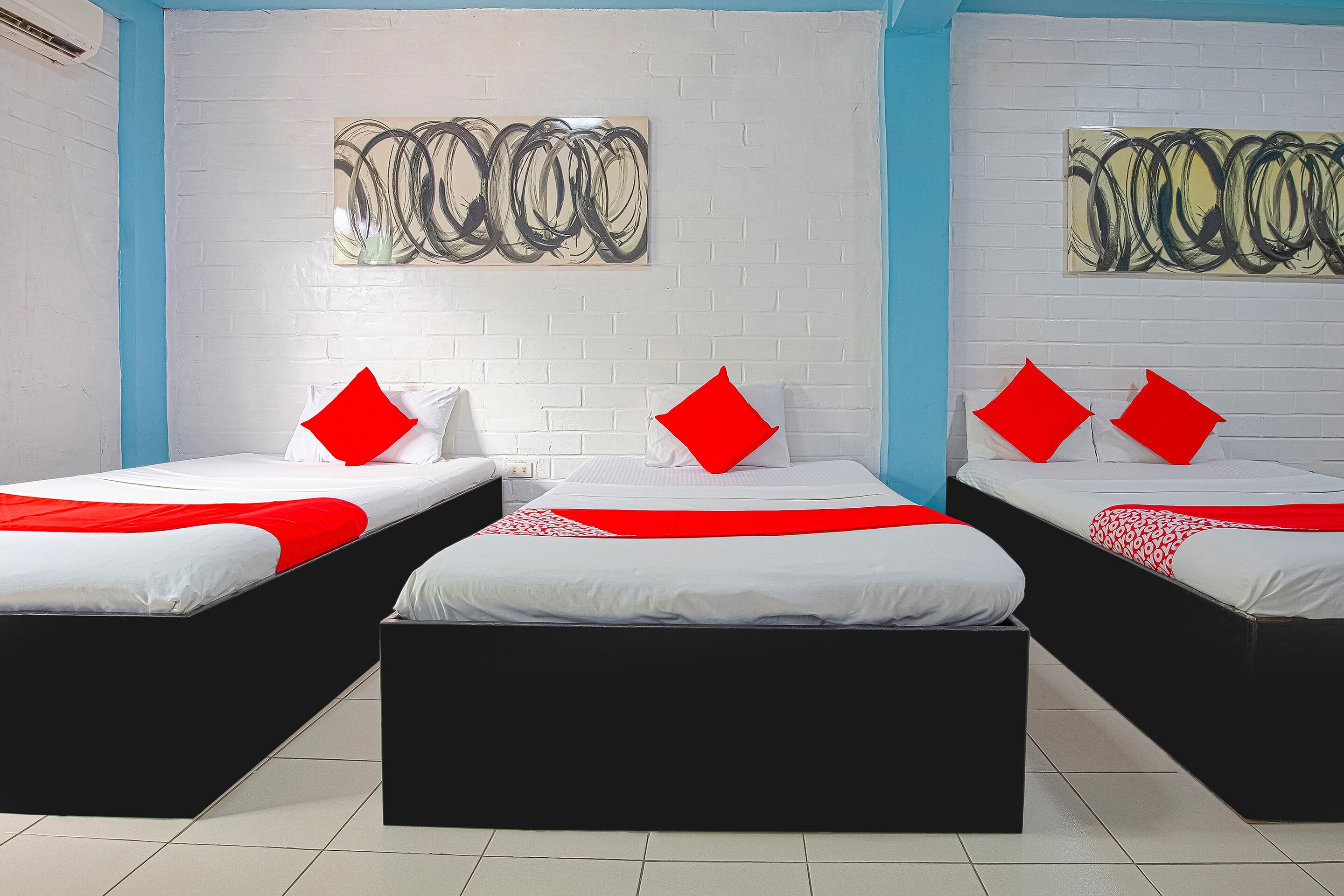 Photo - RedDoorz at La Maria Pension And Tourist Inn